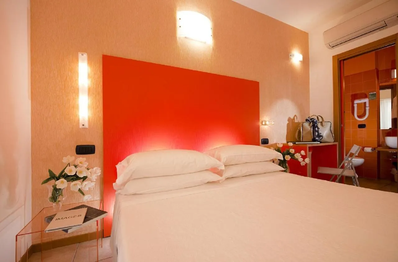 ***  Hotel Rex - Fronte Mare Riccione Italy
