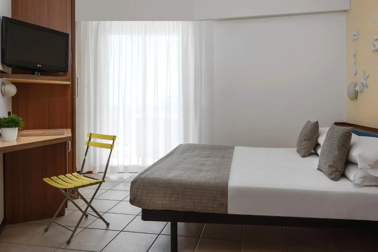 Hotel Rex - Fronte Mare Riccione 3*,  Italy